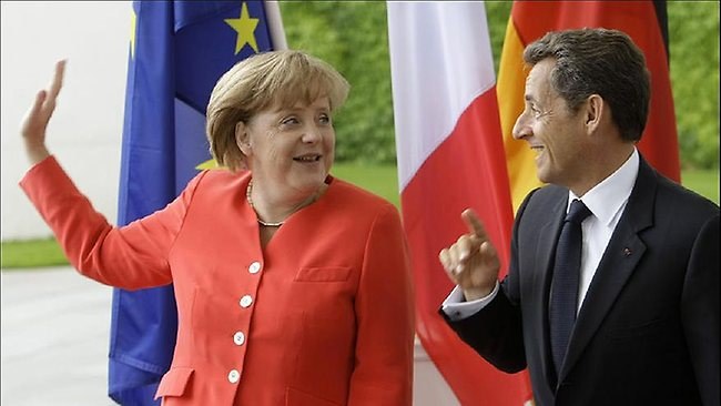 542035-110618-greece-merkel-sarkozy.jpg