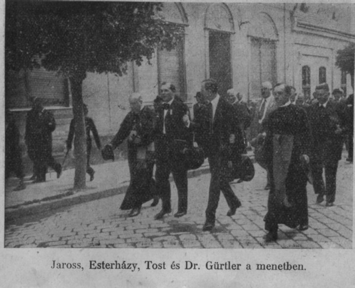 167354_123992614335875_100001754109048_167157_3239746_n