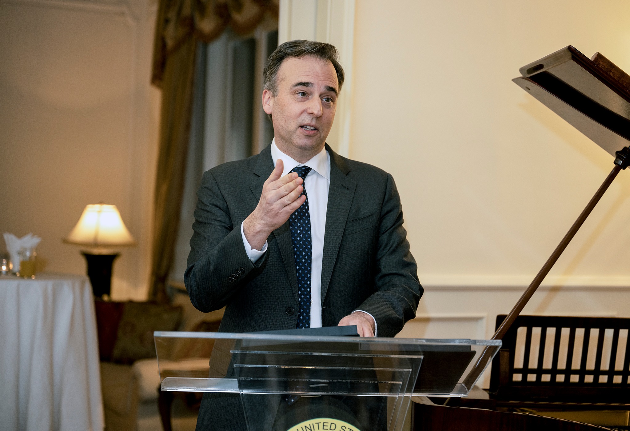 Szerdán nagy bejelentésre készül a budapesti amerikai nagykövet